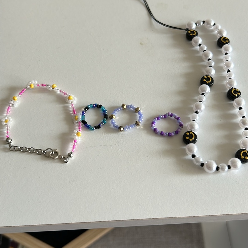 Jewelry bundle! - Picture 4 of 7